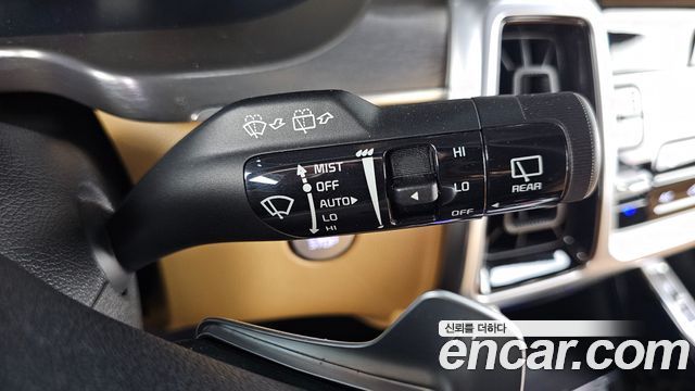 Kia Sorento 2022 — photo 26