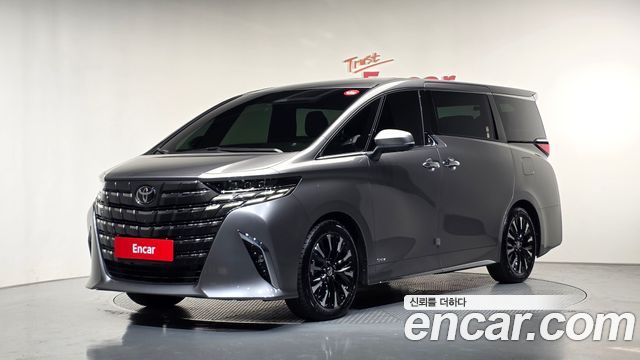 Toyota Alphard 2025 — photo 1