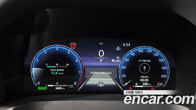 Toyota Alphard 2025 — photo 11