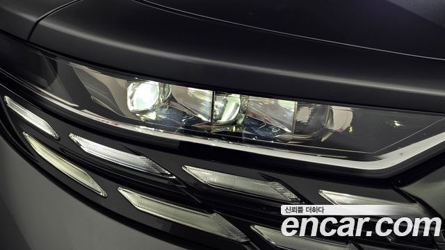 Toyota Alphard 2025 — photo 8