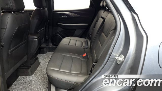 Chevrolet Korea Trailblazer 2022 — photo 17