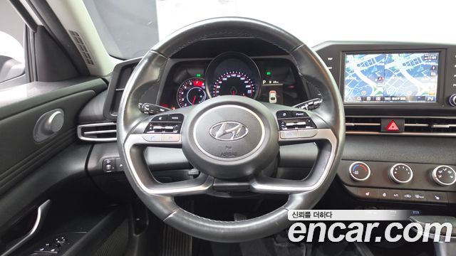 Hyundai AVANTE 2021 — photo 19