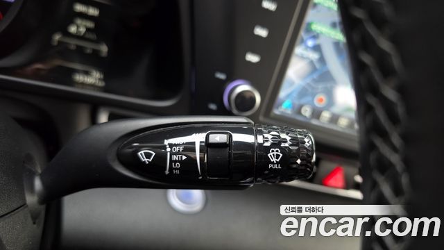 Hyundai AVANTE 2021 — photo 25