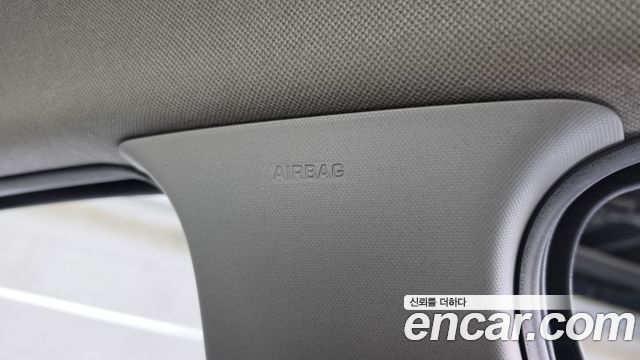 Hyundai AVANTE 2021 — photo 29