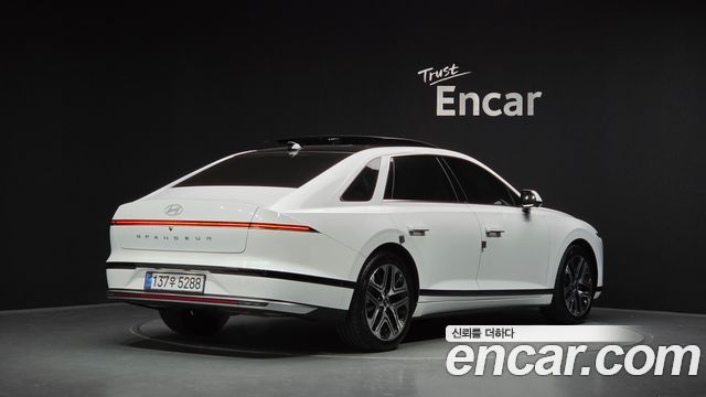Hyundai Grandeur 2023 — photo 2