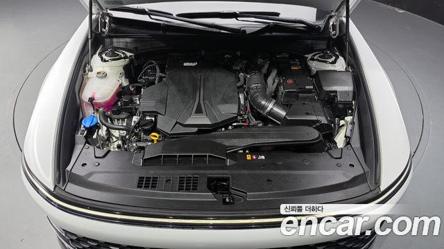 Hyundai Grandeur 2023 — photo 6