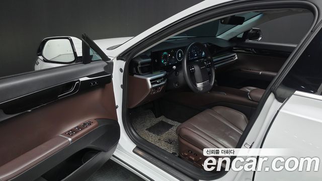 Hyundai Grandeur 2023 — photo 13