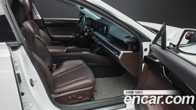 Hyundai Grandeur 2023 — photo 18