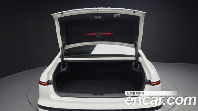 Hyundai Grandeur 2023 — photo 25