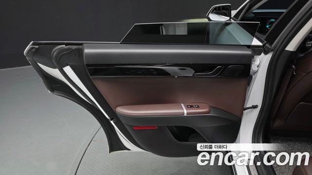 Hyundai Grandeur 2023 — photo 15