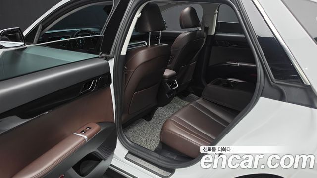 Hyundai Grandeur 2023 — photo 16