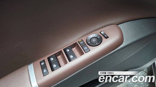 Hyundai Grandeur 2023 — photo 36