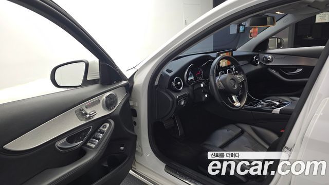Mercedes-Benz C-Class 2015 — photo 10