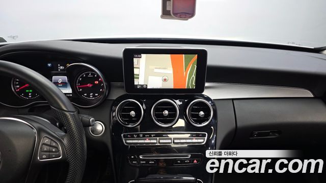 Mercedes-Benz C-Class 2015 — photo 14