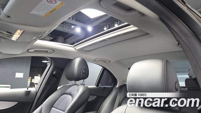 Mercedes-Benz C-Class 2015 — photo 17