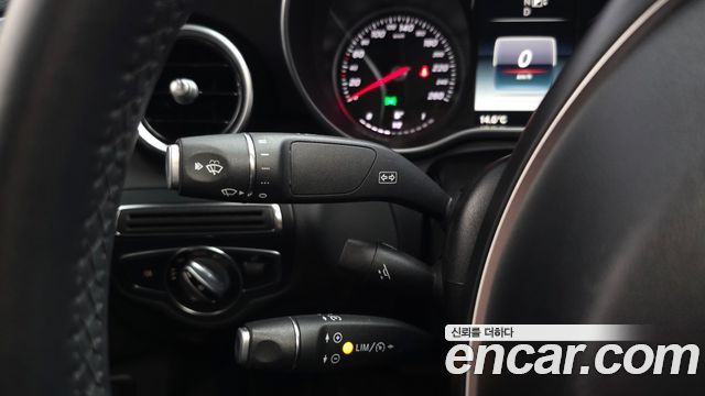 Mercedes-Benz C-Class 2015 — photo 18