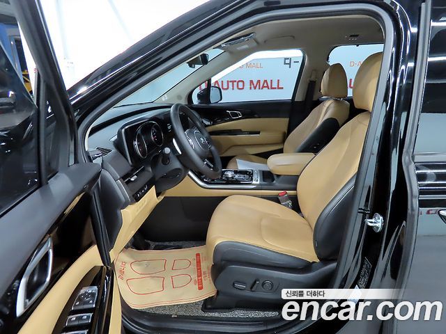 Kia Canival 2021 — photo 6