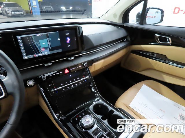 Kia Canival 2021 — photo 13