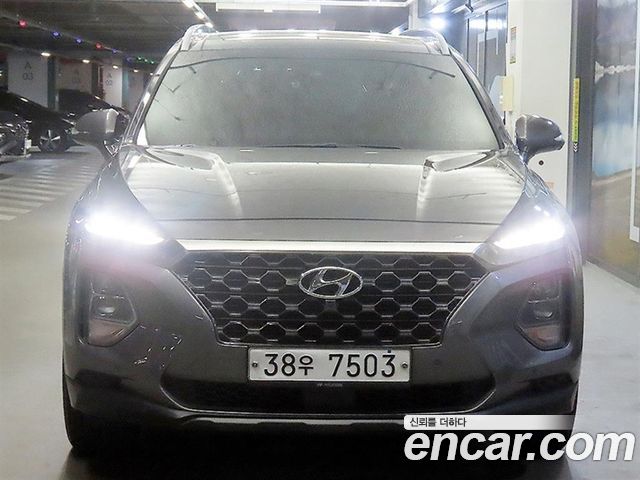 Hyundai Santafe 2019 — photo 2