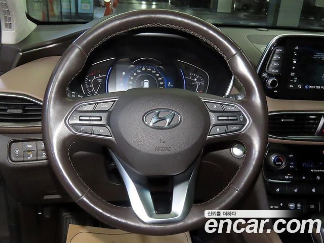 Hyundai Santafe 2019 — photo 8