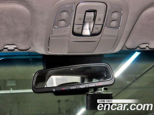 Hyundai Santafe 2019 — photo 14