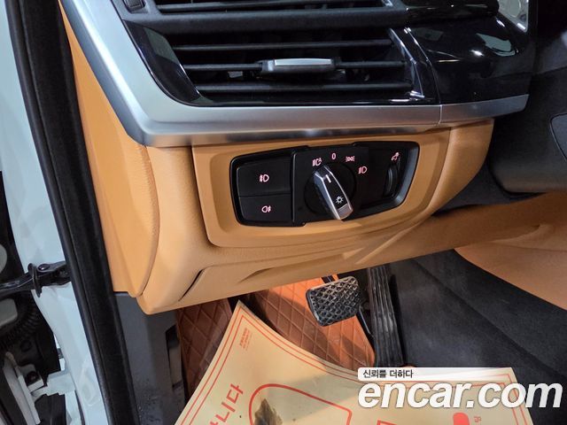 BMW X6 2018 — photo 9