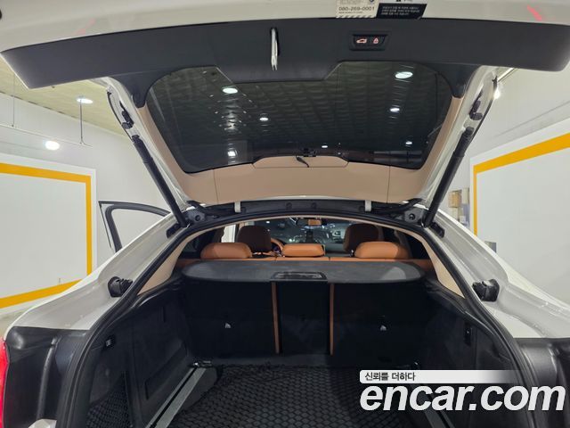 BMW X6 2018 — photo 16