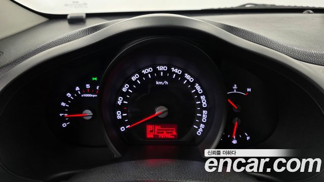 Kia Sportage 2013 — photo 8