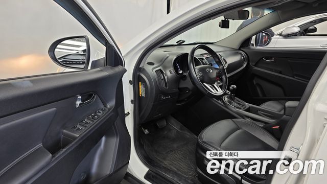 Kia Sportage 2013 — photo 10