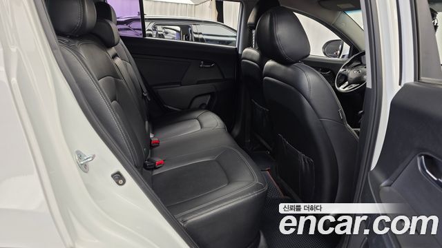 Kia Sportage 2013 — photo 12