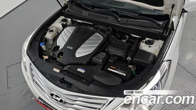 Hyundai Grandeur 2011 — photo 6