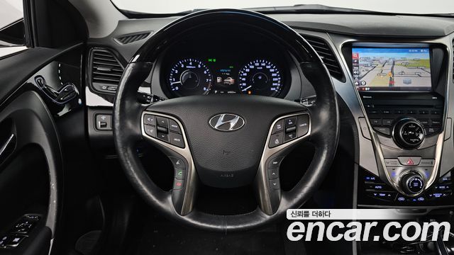 Hyundai Grandeur 2011 — photo 18