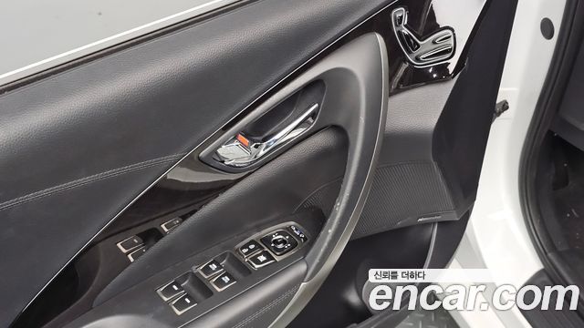 Hyundai Grandeur 2011 — photo 25