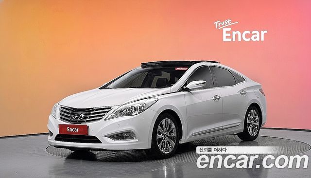 Hyundai Grandeur 2011 — photo 1