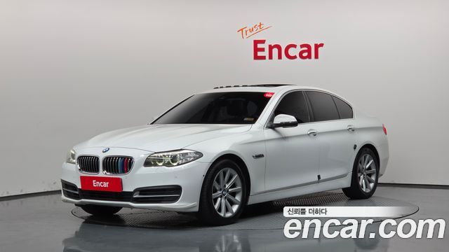 BMW 5-Series 2015 — photo 1