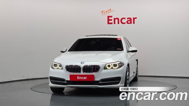 BMW 5-Series 2015 — photo 3