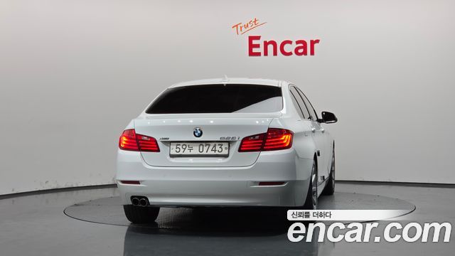 BMW 5-Series 2015 — photo 4