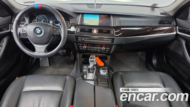 BMW 5-Series 2015 — photo 7