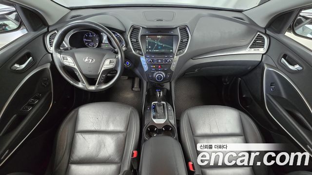 Hyundai Santafe 2016 — photo 7