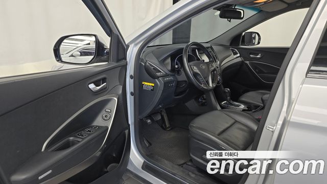Hyundai Santafe 2016 — photo 10
