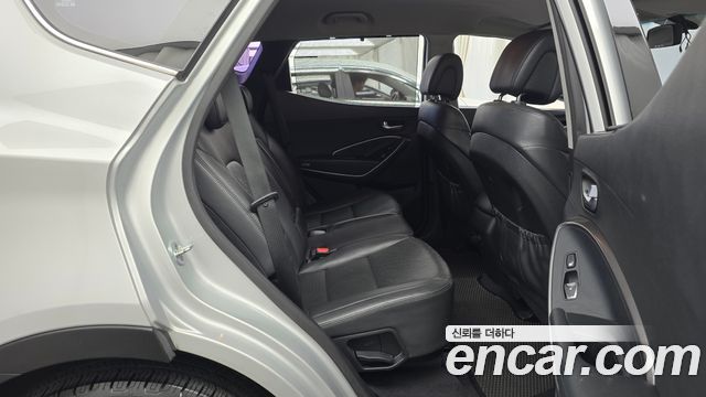 Hyundai Santafe 2016 — photo 12