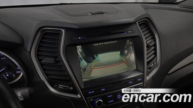 Hyundai Santafe 2016 — photo 15