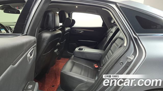 Renault Korea SM6 2023 — photo 17