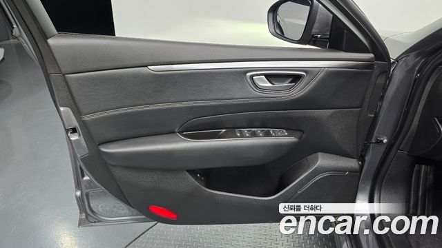 Renault Korea SM6 2023 — photo 14
