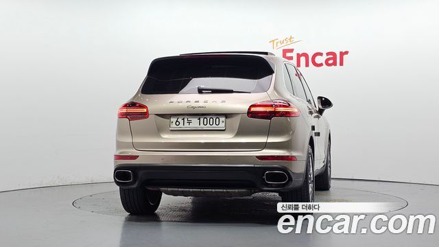 Porsche Cayenne 2015 — photo 4