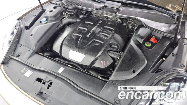 Porsche Cayenne 2015 — photo 6