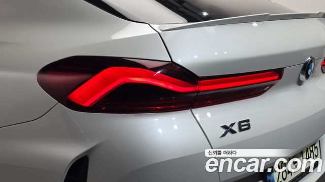 BMW X6 2022 — photo 9