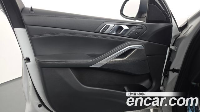 BMW X6 2022 — photo 14