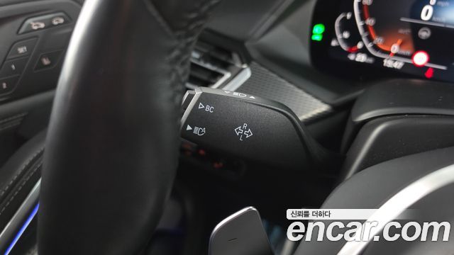 BMW X6 2022 — photo 35