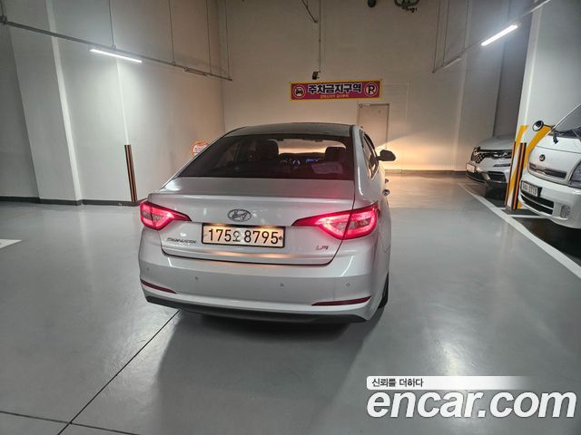 Hyundai Sonata 2015 — photo 3